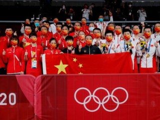 32届奥运会金牌多少枚了？中国代表团创纪录摘金，东京赛场见证荣耀时刻