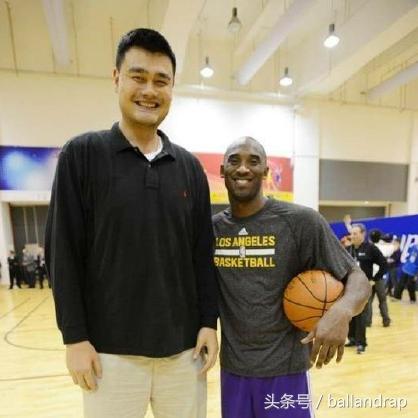 科比捐了多少钱给武汉?真相背后的善意与误解 科比捐了多少钱给武汉?真相背后的善意与误解