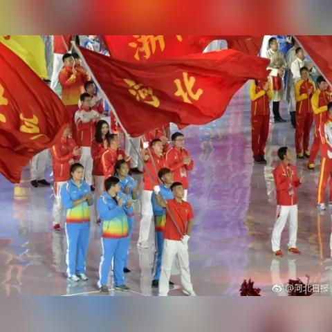 历届举重冠军名单，力量传承中的辉煌与梦想
