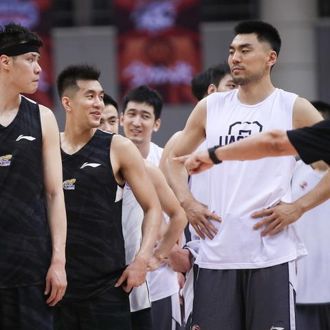郭艾伦什么时候进的CBA？从少年天才到辽篮灵魂的篮球之路