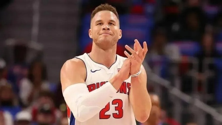 NBA格里芬退役了吗?从白魔兽到生涯终章,他的篮球故事并未结束 NBA格里芬退役了吗?从白魔兽到生涯终章,他的篮球故事并未结束