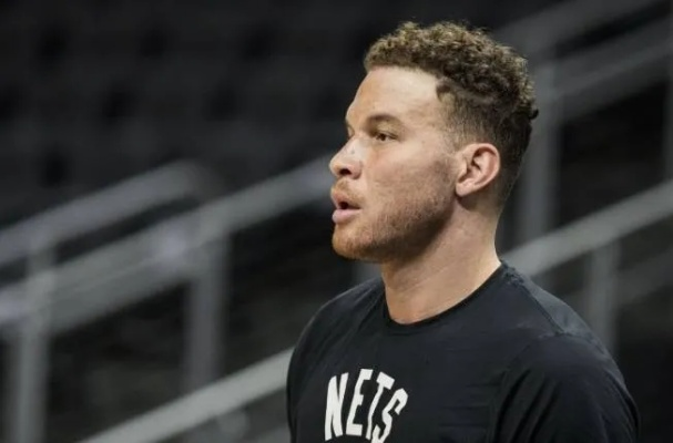 NBA格里芬退役了吗?从白魔兽到生涯终章,他的篮球故事并未结束 NBA格里芬退役了吗?从白魔兽到生涯终章,他的篮球故事并未结束