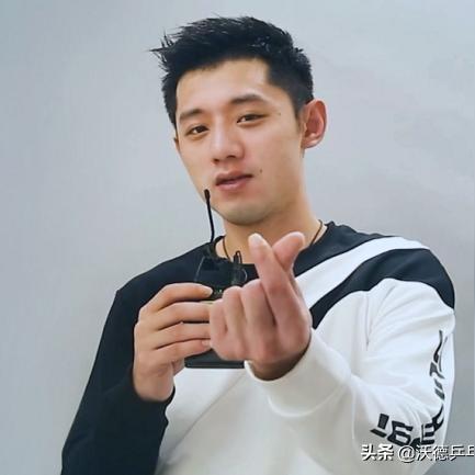 张继科几届奥运冠军?一位传奇选手的奥运征程与历史定位 张继科几届奥运冠军?一位传奇选手的奥运征程与历史定位