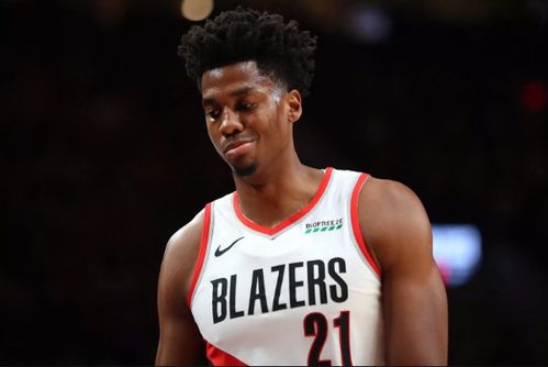 哈桑·怀特塞德，数据背后的两双机器与NBA时代的缩影