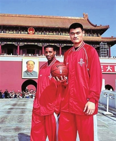 中国NBA有几个人？跨越太平洋的篮球追梦人