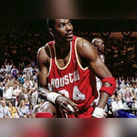 伯德条款,工资计入工资帽吗?详解NBA薪资规则中的特例 伯德条款,工资计入工资帽吗?详解NBA薪资规则中的特例