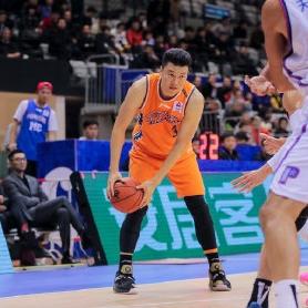 NBA上海大鲨鱼队是什么队？揭秘这支传奇球队的真实身份